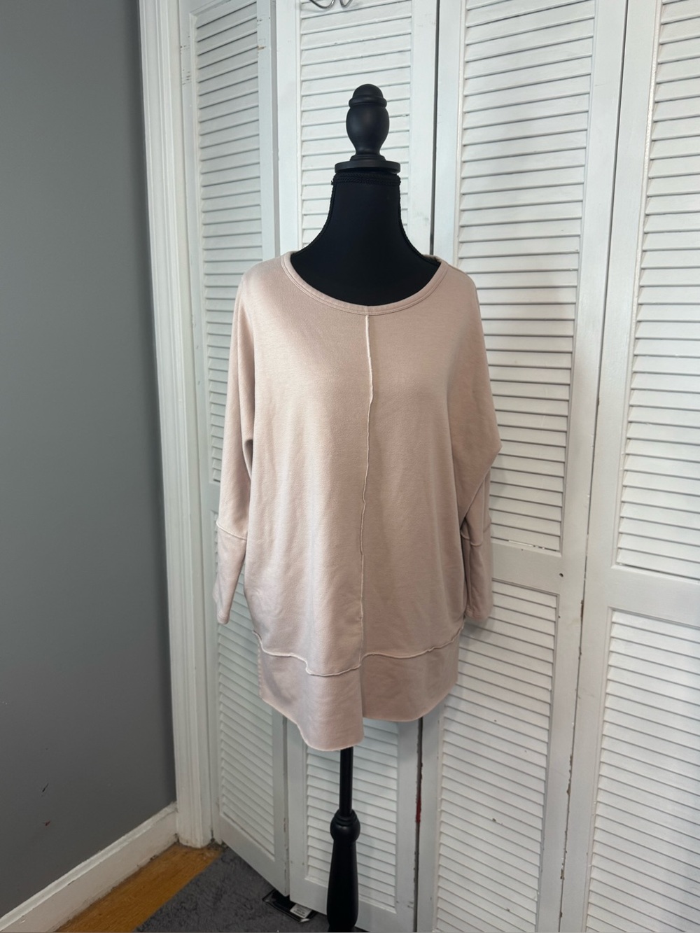 Spanx Perfect Length Dolmen Cozy Buttery Sweatshirt Dusty Rose Size Medium